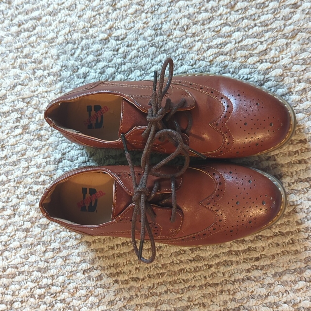 Boys dress shoes